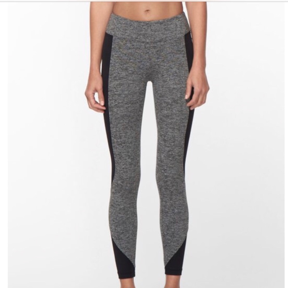 Koral Activewear Curve Mid Rise Crop Leggings Sz S